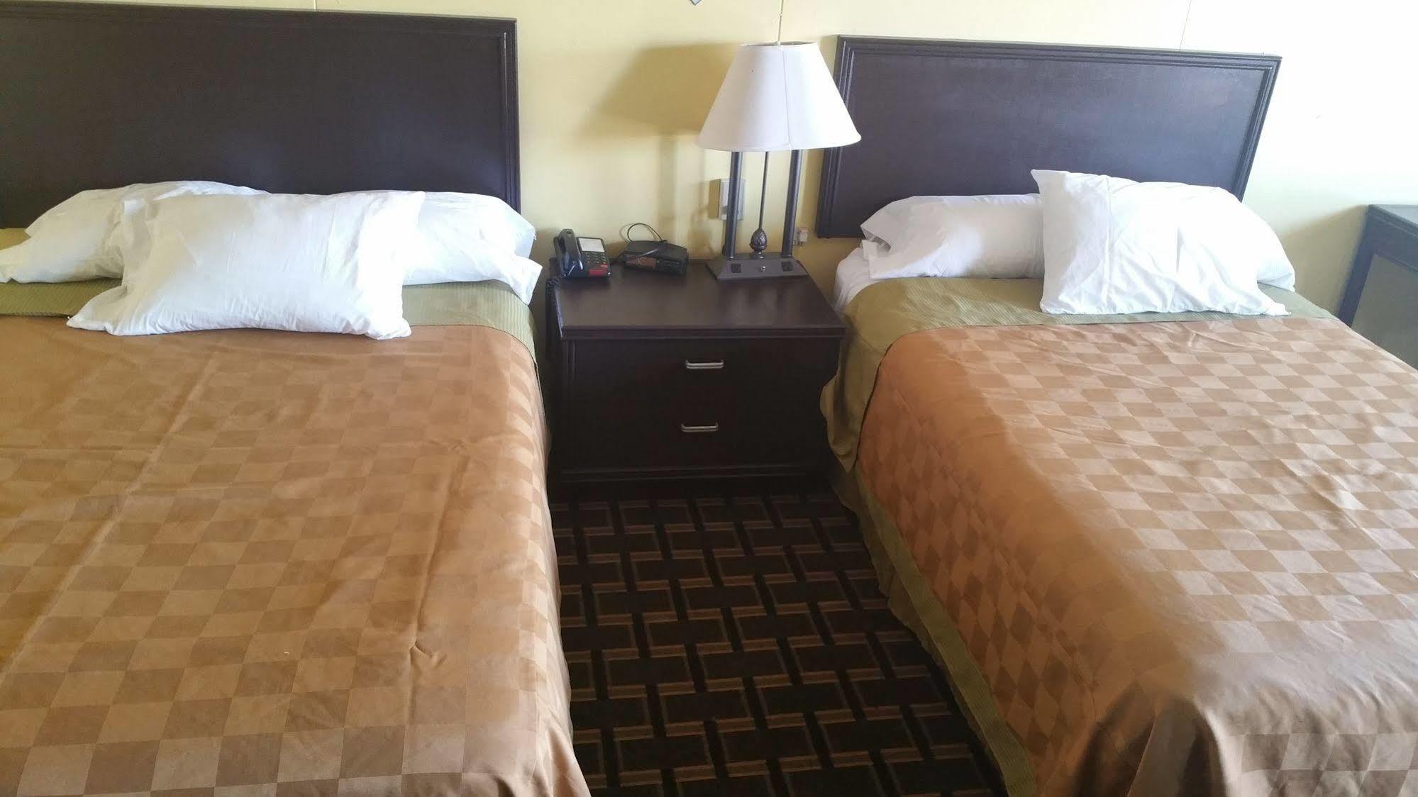 Bedford Inn Elk City Esterno foto